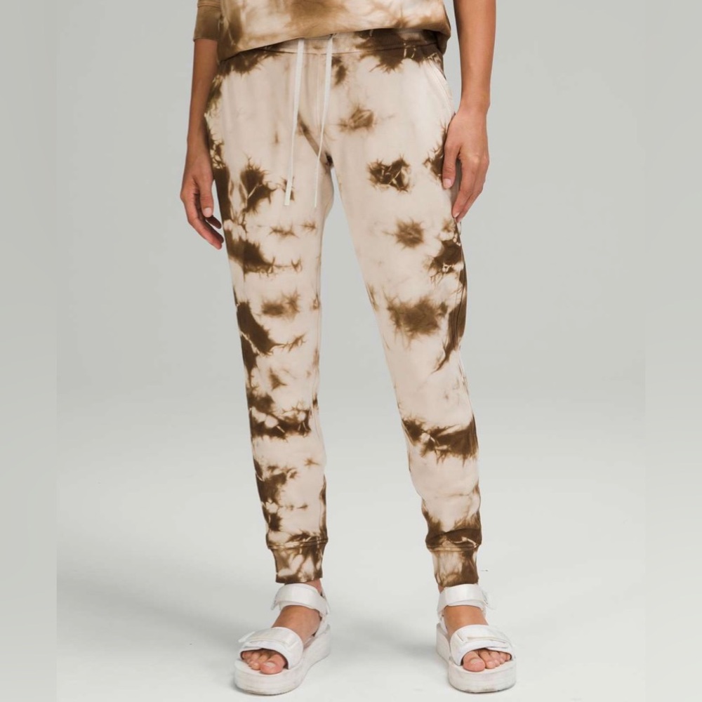 lululemon warm down jogger